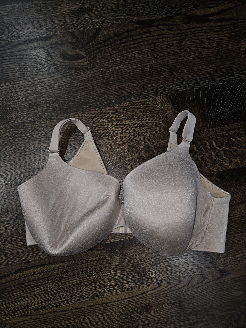 Cacique Underwire 42DDD Invisible Backsmoother Lightly Lined Full